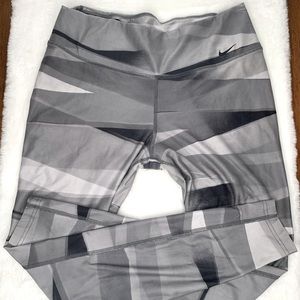 Nike Dri Fit Leggings/Gray/L